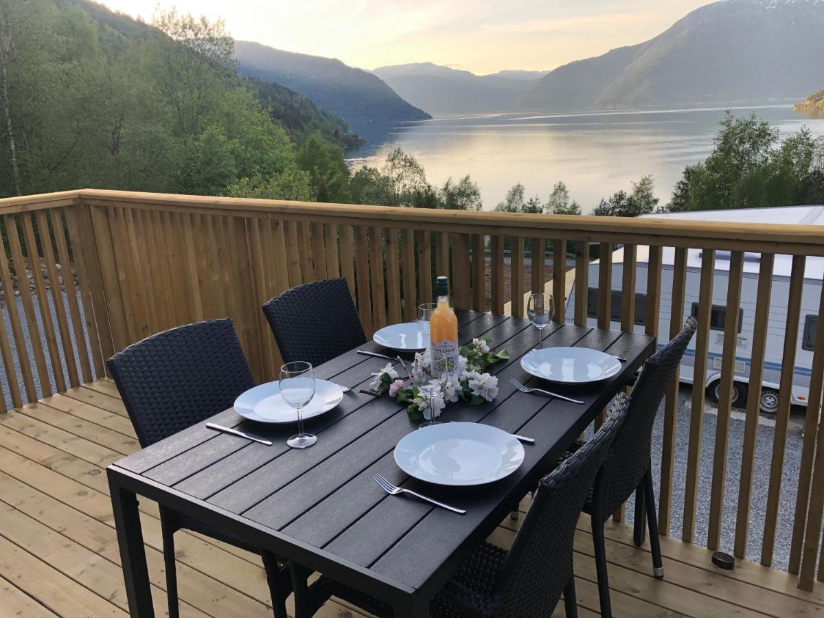 Hardangerpark As Hotel Kinsarvik Exterior photo